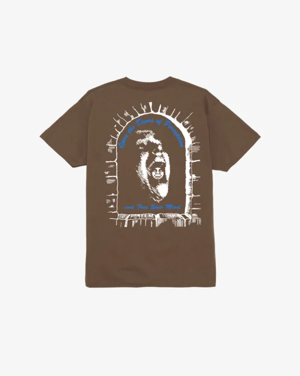 FREE YOUR MIND CLASSIC T-SHIRT*OBEY Clothing Best